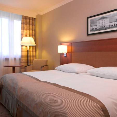 Holiday Inn Munich-Schwabing Habitación foto